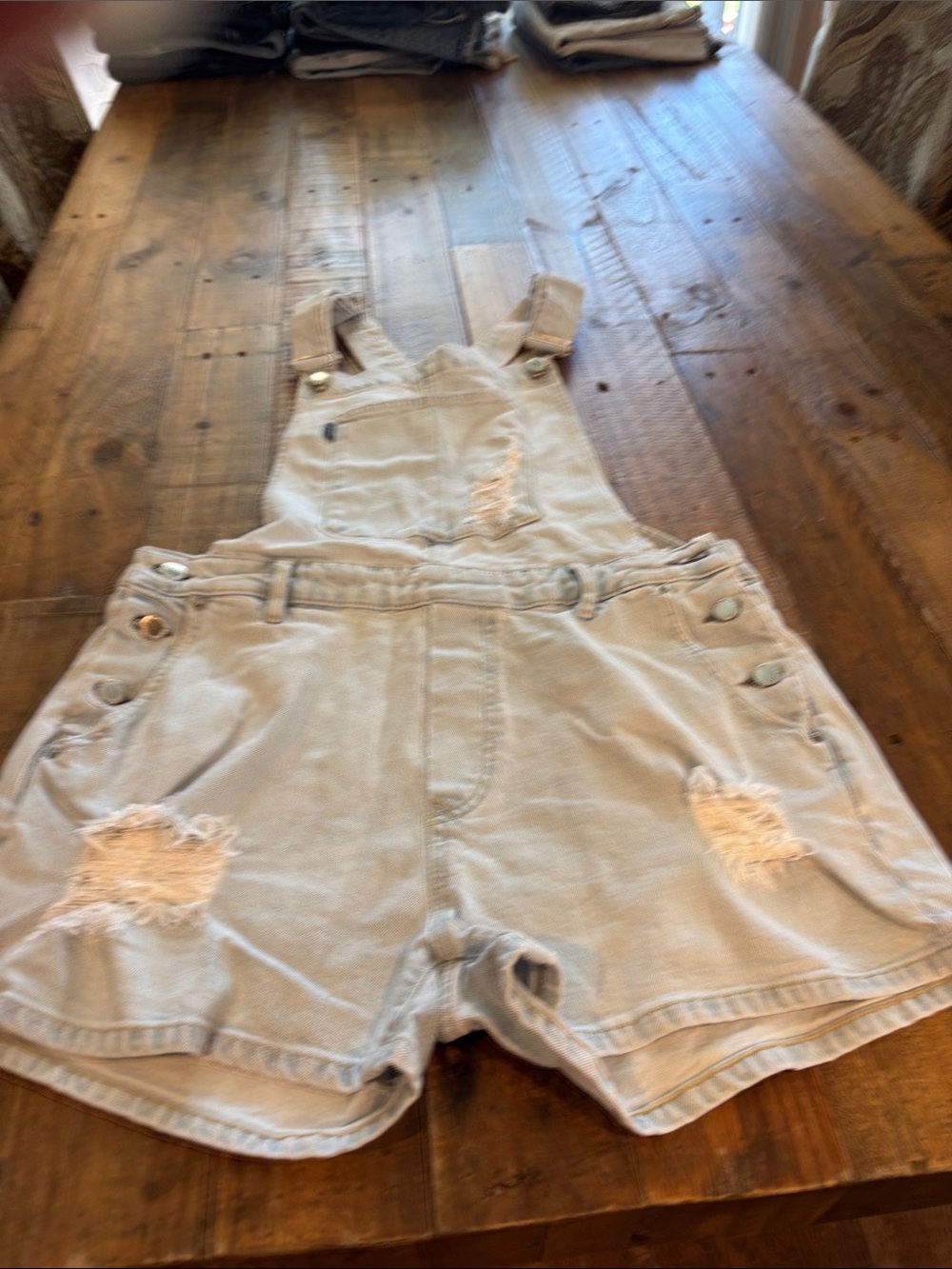 Superdry Women’s Distressed Short Overalls - Light Blue Jeans